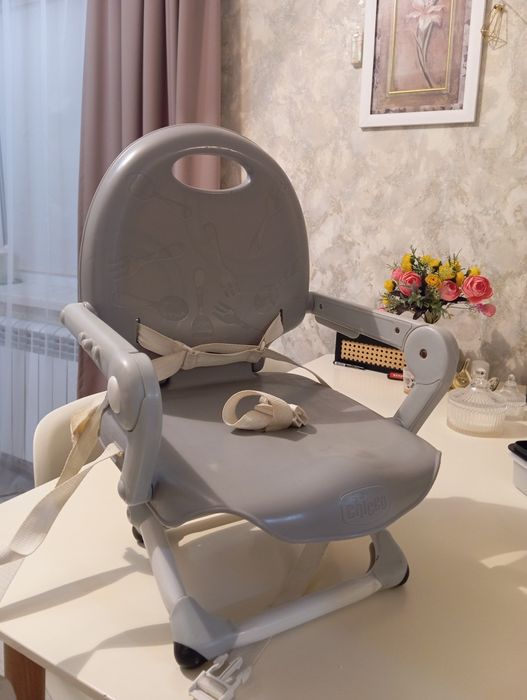 Продам стульчик Chicco