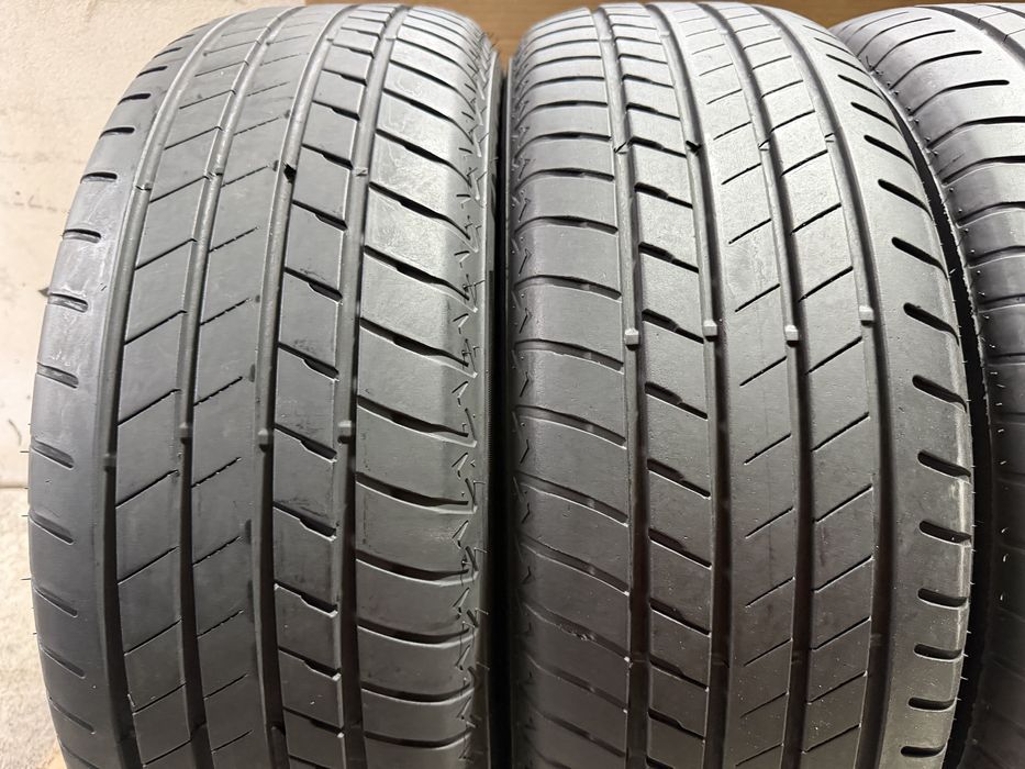 Anvelope 225 60 18
