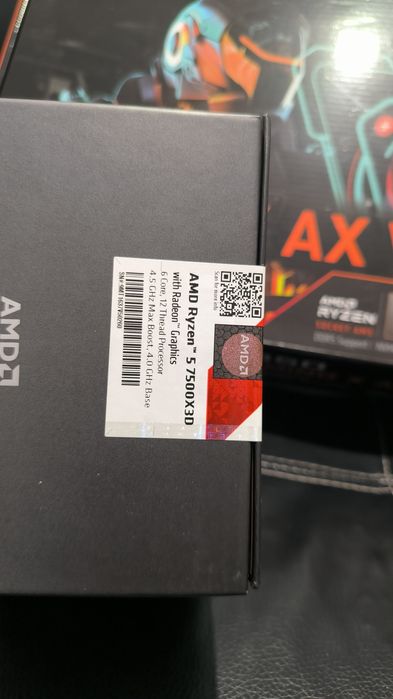 Kit Ryzen 5 7500X3D+Gigabyte B650 Gaming X AX V2 noi, garantie 3 ani