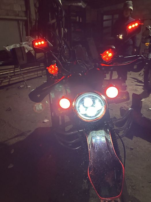 Продам мотоцыкл сузуки gsx200cc