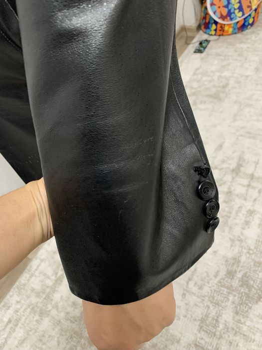 Продам кожаный плащ, размер М 48-50