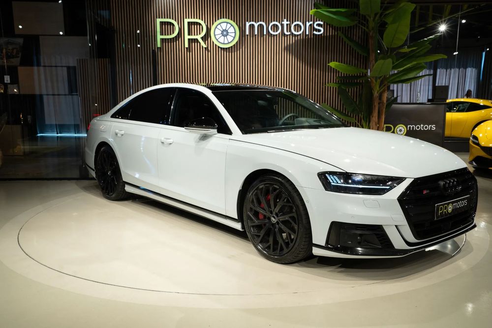 AUDI S8 2020 — imagine 3