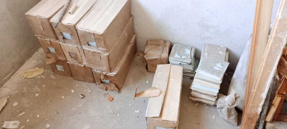 Светло сини плочки от Соца - нови 10 кашона 15/15