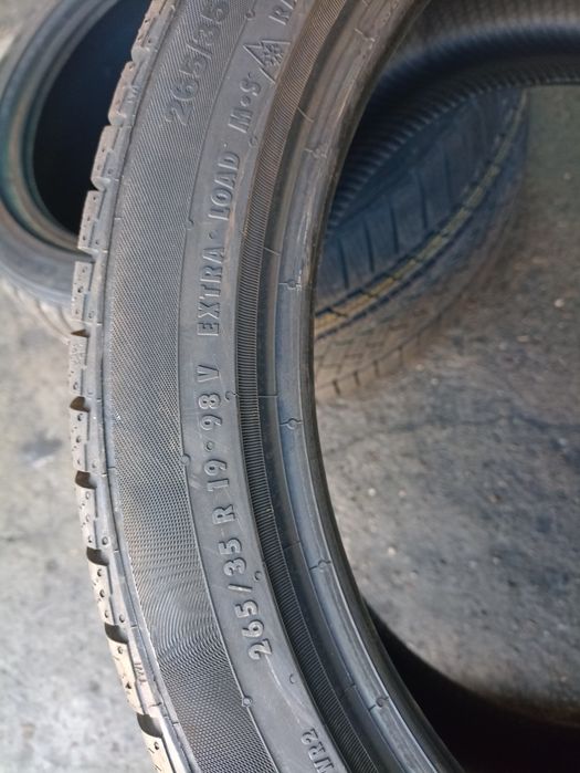 2 anvelope de iarna NOI Continental 265/35 R19 dot 4820