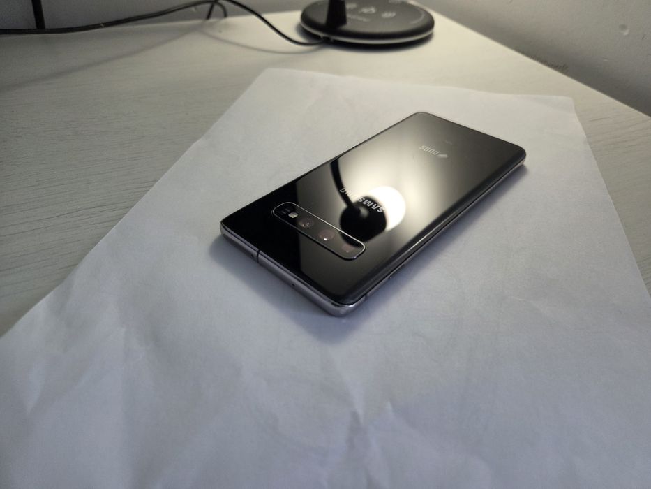 Samsung Galaxy S10 dual SIM, 128gb, 8gb RAM