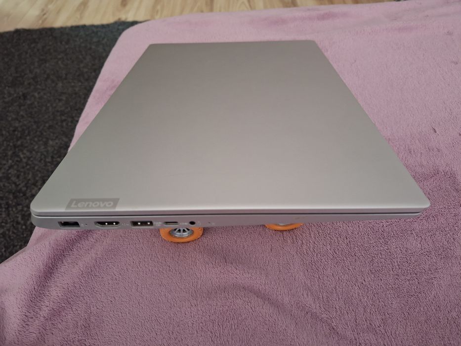 Laptop Lenovo IdeaPad 330S slim/ i5 /8Gb Ram /NVIDIA GTX 1050/ 1TB Stocare