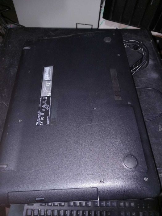 Laptop asus i3 7genm nvidia MX110 2gb