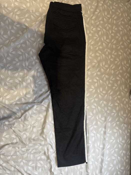 Gucci pants , size S  in very good conditions
