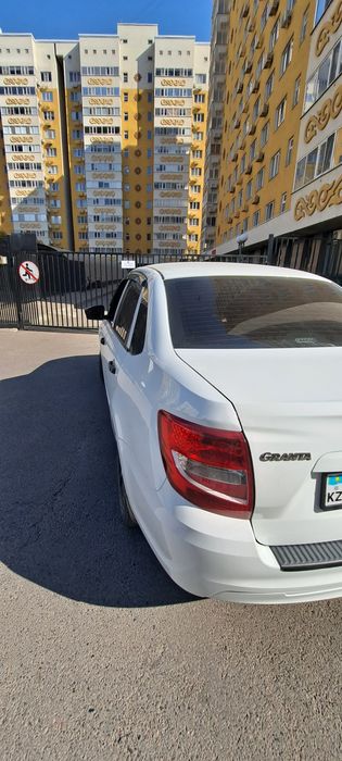 Продам Granta FL 2021