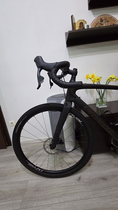 Vând Specialized diverge expert 2022