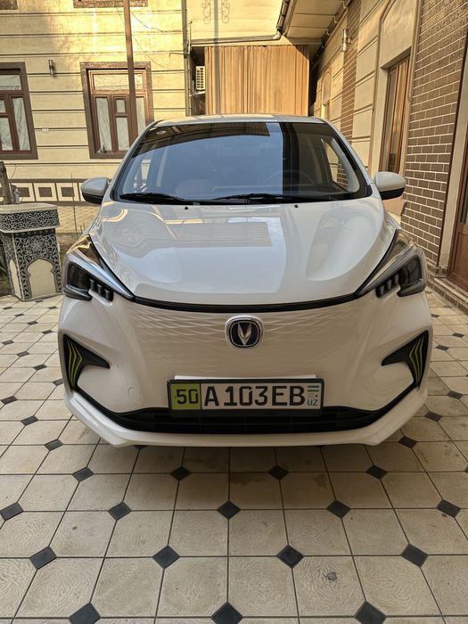 Changan ben ben estar