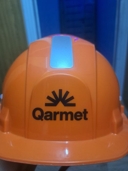 Продам каску кармет