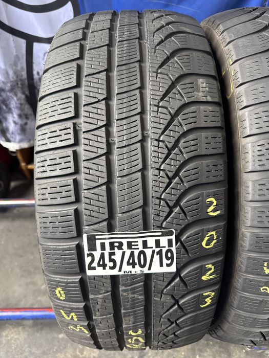 245/40/19 Pirelli M+S RSC