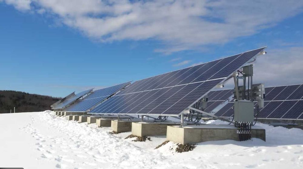 Deszăpezire PANOURI FOTOVOLTAICE – Randament MAXIM imediat!