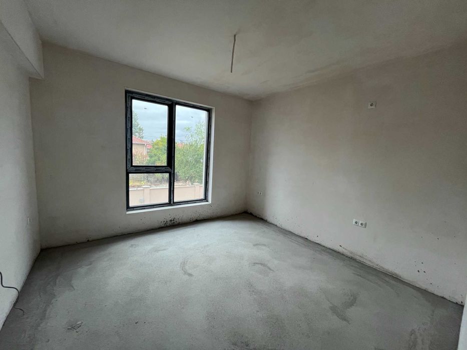 Продава се тристаен апартамент – ново строителство, до Културен дом