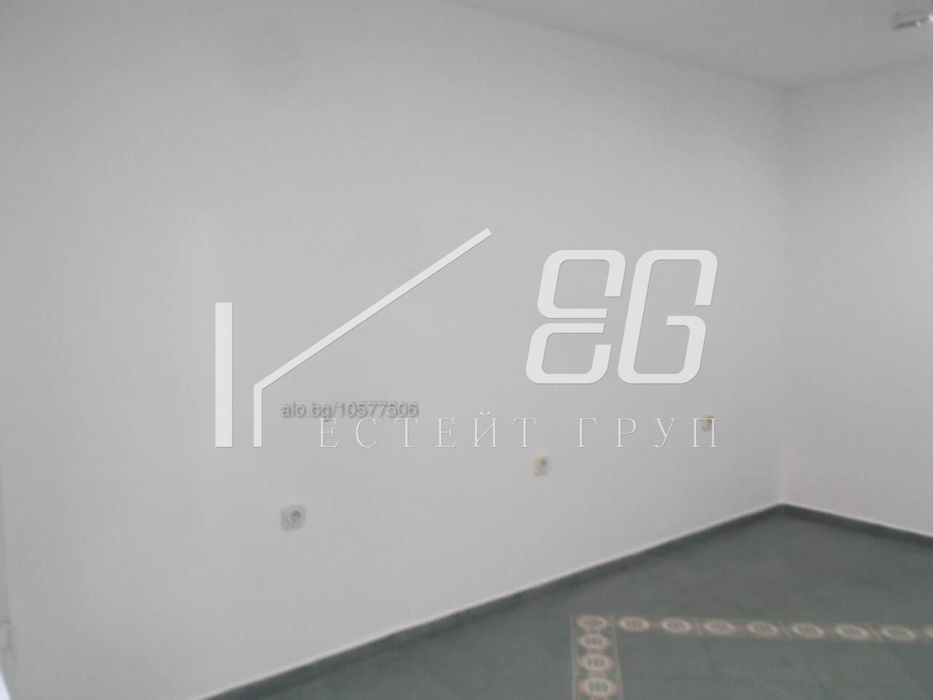 Офис в Варна-Гръцка махала площ 20 цена 72000