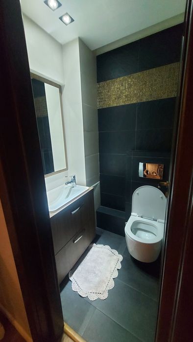 Inchiriez apartament, 3 camere, Bd Libertatii, ultracentral
