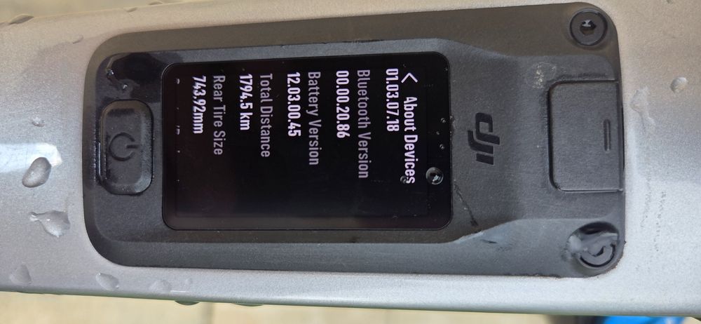 Amflow PL Carbon Avinox M1 1800km