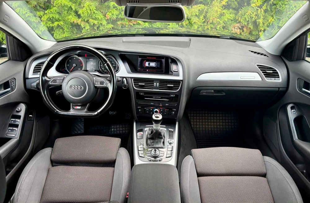 Audi A4 Allroad Quattro, 2.0 TDI 190 CP, Faruri LED + Bi-Xenon/ Senzori parcare