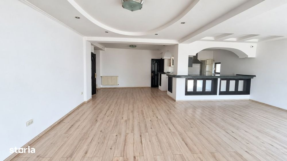 Casa cu 5 camere de inchiriat -  locuire sau birouri, Sibiu