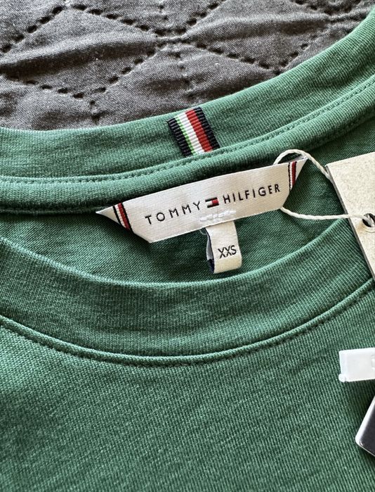 Зелена тениска - нова, с етикет