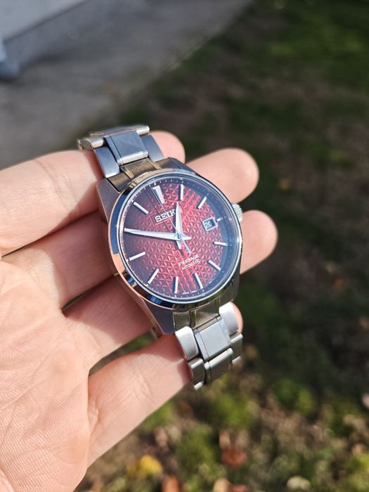 Seiko Presage Sharp Edge Crimson Red SPB227