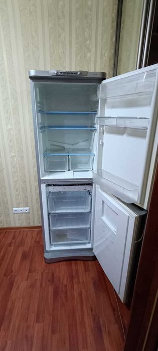 Продается холодильник
