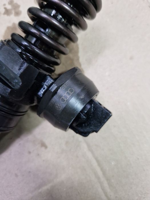 Injectoare Volkswagen Caddy 2.0 SDI Cod 080BX