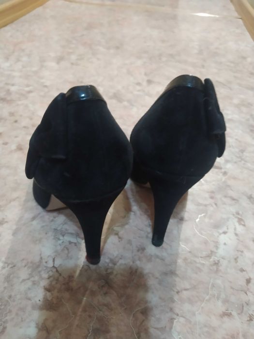 Туфли 38 размера праздничные