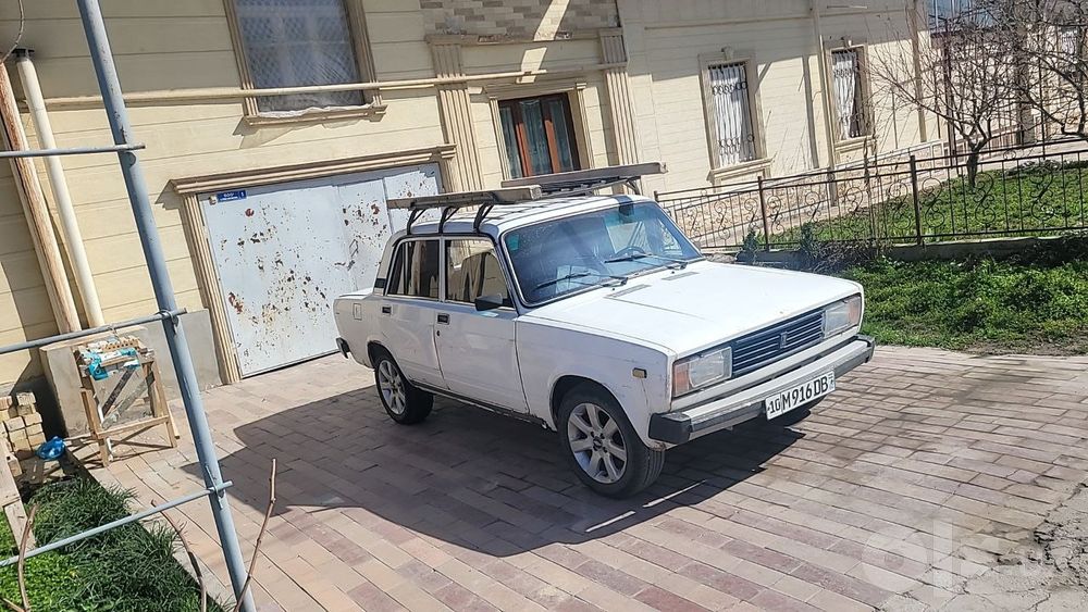 juguli vaz2105  lada 1999yil 07 mator  abmenam  bor matizga