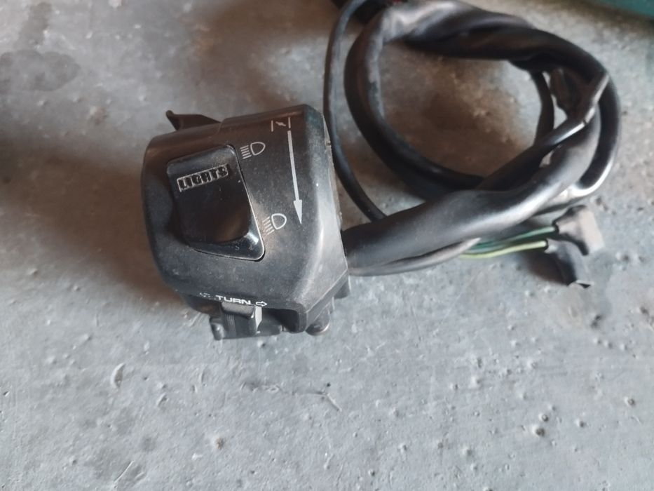 Comanda bloc lumini stânga pentru Honda VFR 800 Fi