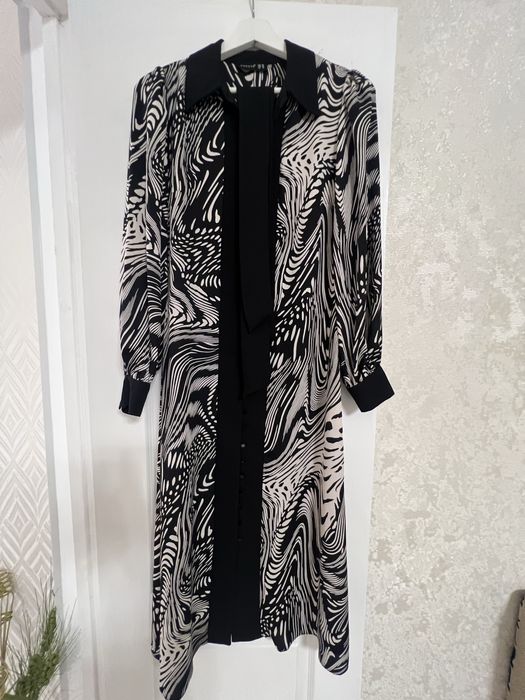 Продам платье в хорошем состоянии