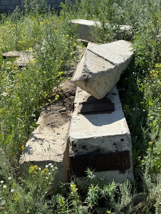 Блоки фундаментные бу