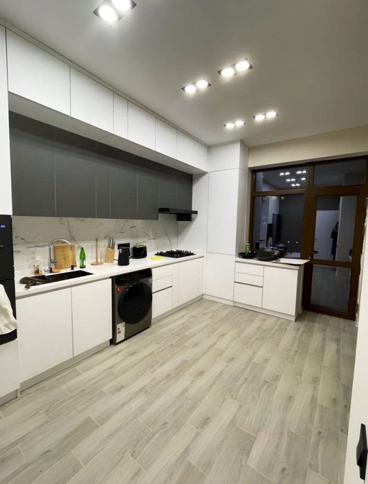 Сдаётся 4-комнатная квартира в новостройке | Центр города

• Локация: