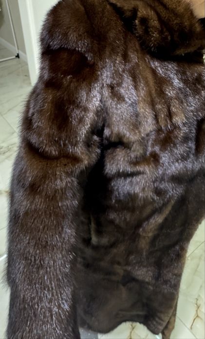 Шуба норковая…..