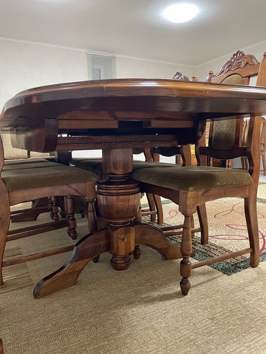 Продам стол со стульями