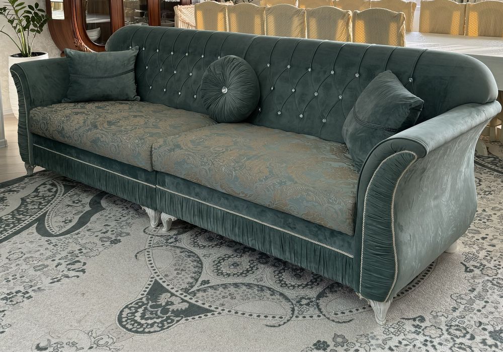 Диван для гостиной