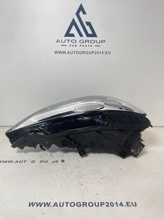 Фар десен Audi A8 4N D5