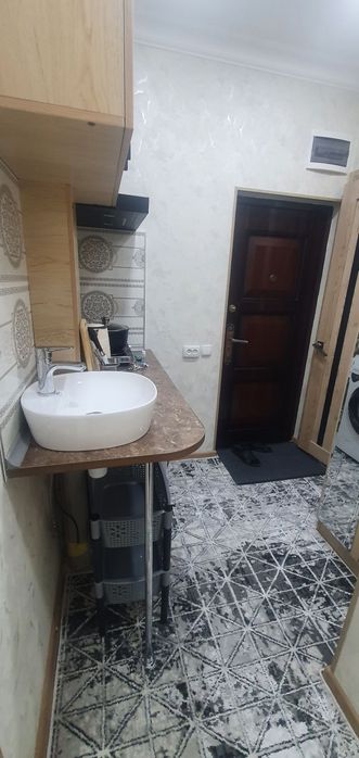 СРОЧНО ПРOДАЁТСЯ 3 хонали квартира