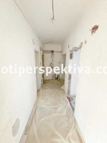 Продава се Многостаен апартамент в Пловдив, Коматево - 105 кв.м за 1639 €/кв.м - Снимка #14