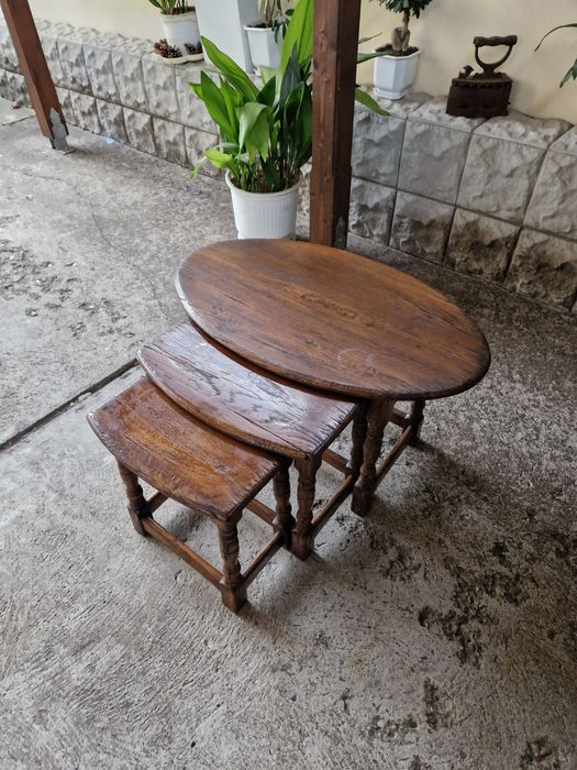 Уникални антикварни английски масички масив от 19 век