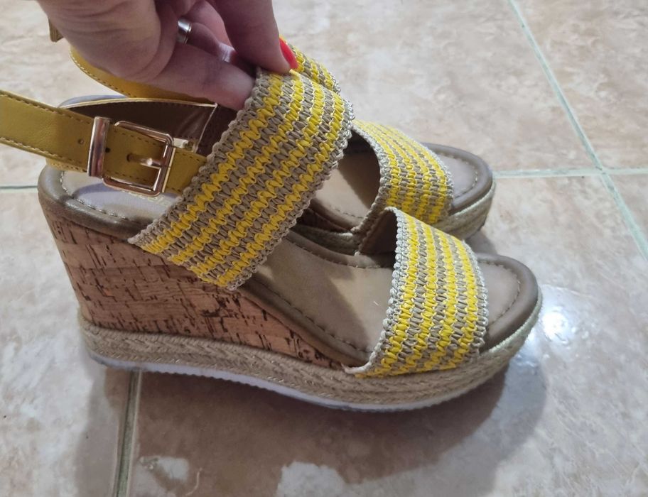 Sandale casual,cu platforma