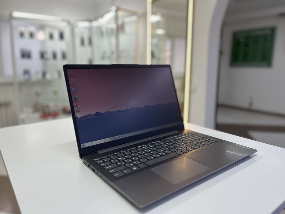 Ноутбук Lenovo