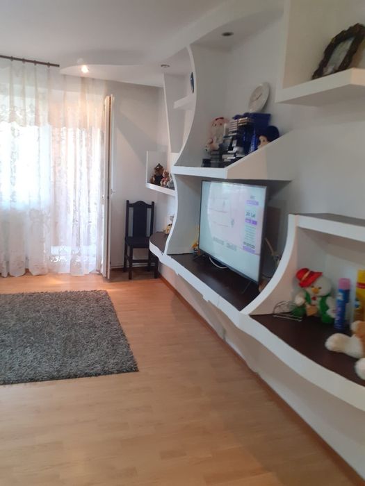 Apartament 3 camere zona Dr. Marinescu, centrala termic si AC