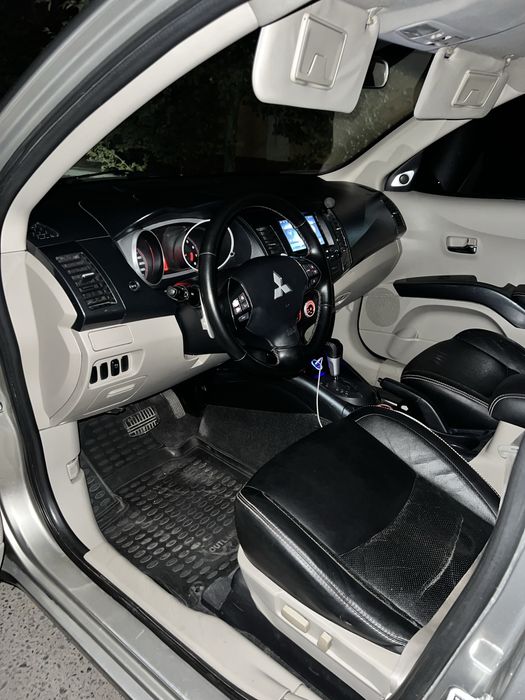mitsubishi outlander 2007