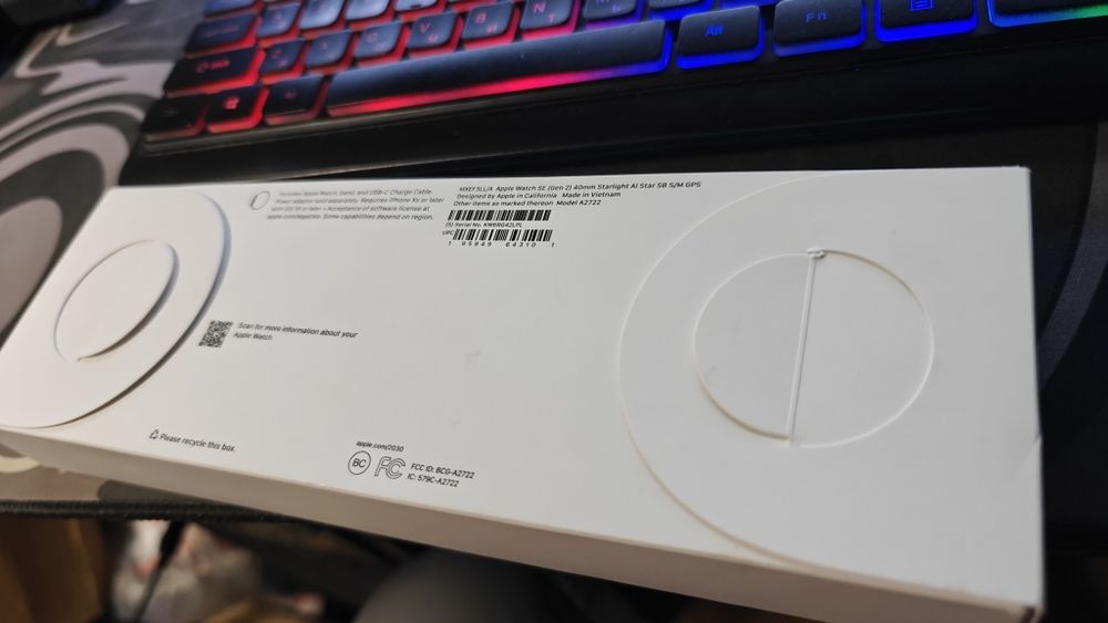 часы Apple Watch SE Gen2