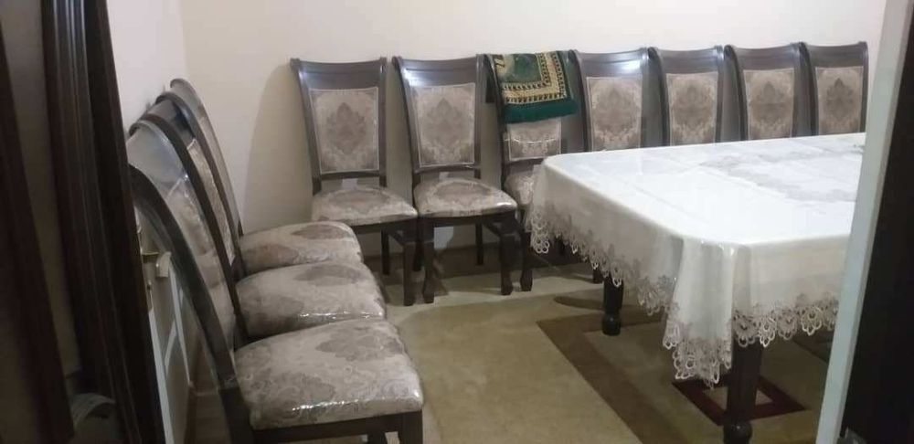 Stol stul sotiladi srochno