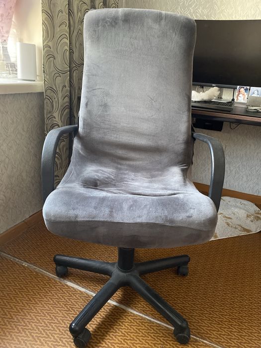 Компьютерное кресло