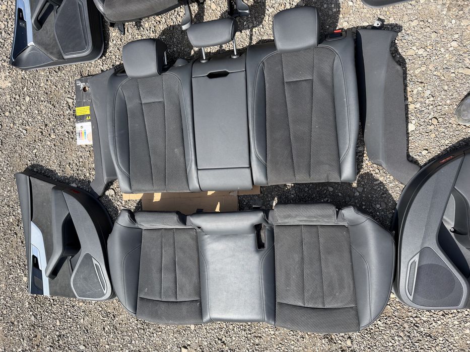 Interior piele / alcantara Audi A5 8W : Scaune / Banchete / Fete usi