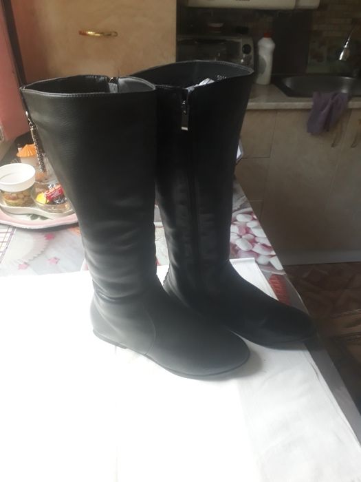 Продам сапоги  женские